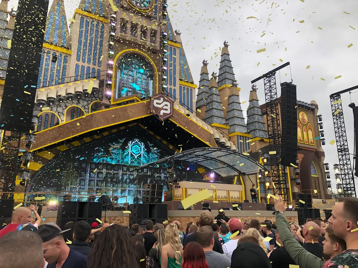 Decibel Outdoor