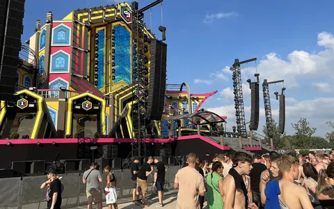 Decibel Outdoor