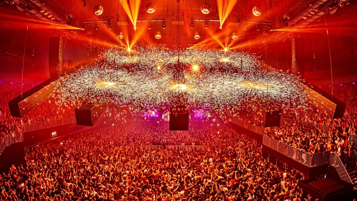 Reverze